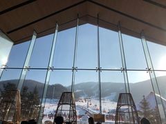 -中旅松花湖滑雪场