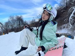 -鳌山滑雪度假区