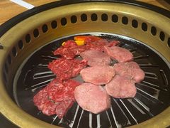 -炼火烤肉店
