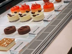 -潮一不贰·法式甜品·生日蛋糕·西式简餐(外滩店)