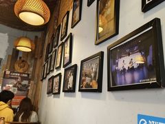 -蜗牛小馆醉乡民谣云南菜(惠新西里店)