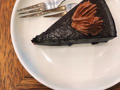 蓝莓巧克力慕斯蛋糕-去茶山(新光里店)