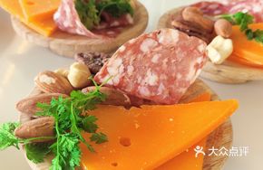 Midsummer Sun Cheese Platter