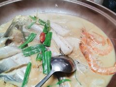 -梦都海鲜酒家(万达广场江桥店)