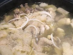 -东椰·海南椰子鸡火锅(朝阳门店)