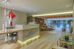 -裕月馨月子中心(滨江店)