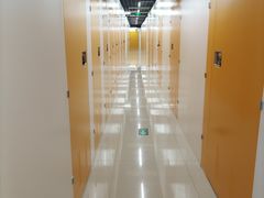 -安东易迷你自助仓储寄存仓库(草桥店)