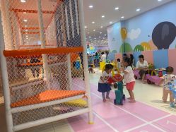 -爱婴室(上海浦建路店)