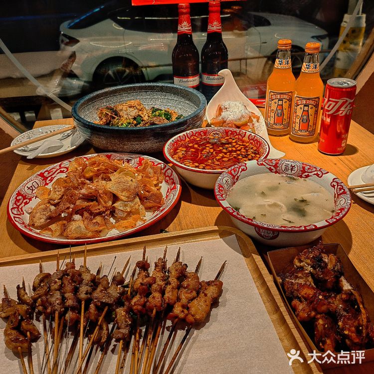 沈阳首家超大排骨串和鸡架锅快来尝尝‼️