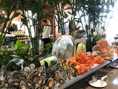 -南湖名都·景湖轩全日制餐厅·海鲜自助·东南亚风味·临湖而食