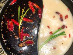 -纸盐河码头火锅(十八梯店)