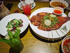 -一坐一忘云南菜(卓悦中心)