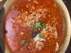 -张翻越·川渝冒菜·武汉黑鸭煲(城北万象城店)