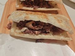 -高玛纳驴肉火烧(一世界店)
