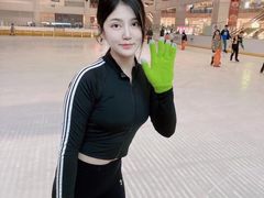 -冠军冰场CHAMPION RINK(中华城店)