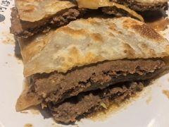 牛肉大葱饼-河沿肉饼Beijing Pie(东华门店)