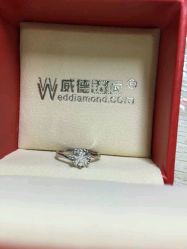 -威德钻石-克拉钻大本营(南京东路店)