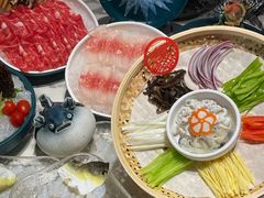 -无界釜·河豚鱼汤锅(红山动物园店)