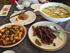 -粤尚腾香居中餐厅(首都机场希尔顿店)