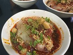 -烤肉小伙烤肉店