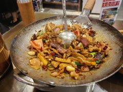 -富正毅三下锅·湘西韵味(天门山索道店)