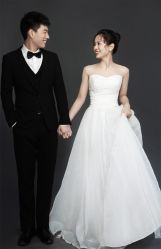 -巴黎婚纱摄影工作室