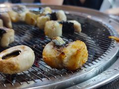 -围炉肉舍•炭烤活鳗•丹东海鲜烤肉(步行街店)