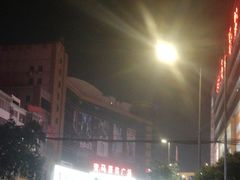-广州白马服装市场