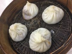 -珊珊小笼馆(仙霞路店)