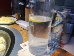 -山河屯江鱼馆