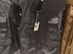 -迪卡侬(环球港店)