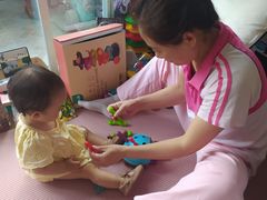 -千户高端家政育儿嫂·保姆·儿童陪伴师