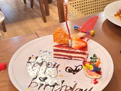 -Mark&Mars Restaurant