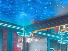 -屋有岛沉浸游戏旗舰店(中山公园店)