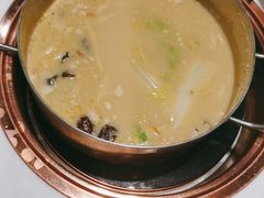 -洪氏嗨捞·猪肚鸡火锅(阳光天地店)