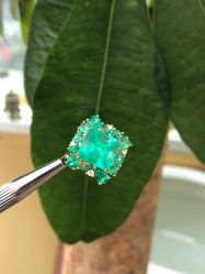 -烨麟黄金珠宝(和胤788广场一楼店)