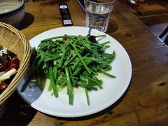 -蜗牛的家旅行主题云南菜餐厅.小酒馆(护国寺店)