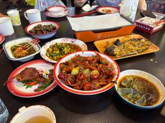 -冶建镜子·老南昌大排档·江西虾王(总店)