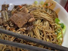 -崇州余荞面(落虹桥店)
