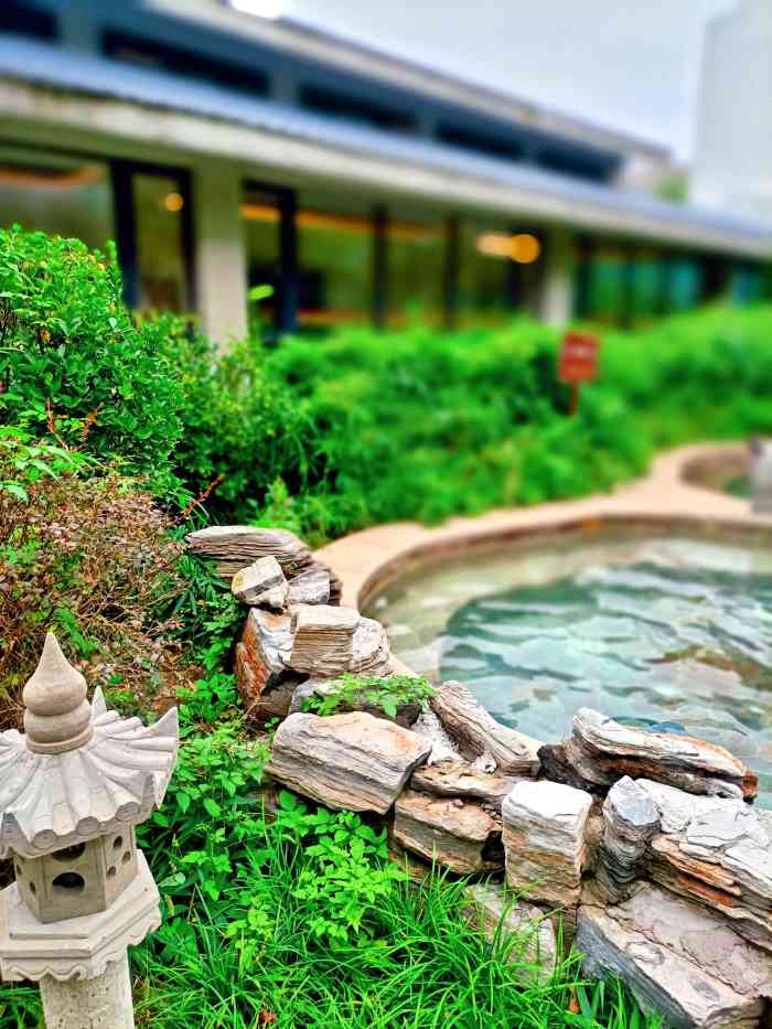 中家鑫园温泉酒店鑫悦温泉-"[糖果]交通[糖果]:距离东四环大约二.