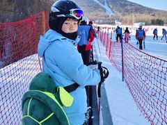 -亚布力新体委滑雪场
