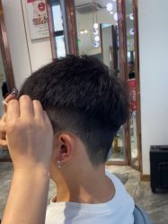 -MY WAY SALON