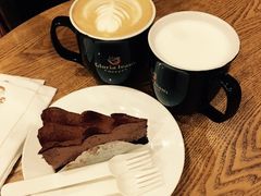 -Gloria Jean's Coffees