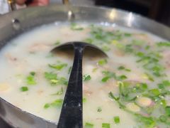 -丁里羊肉小镇(天鹅湖总店)