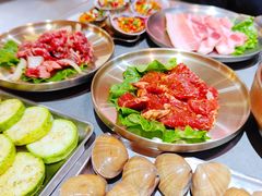 -围炉肉舍丹东海鲜烤肉·烤活鳗(步行街店)