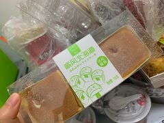 -绿姿鲜奶烘焙(新城花园店)