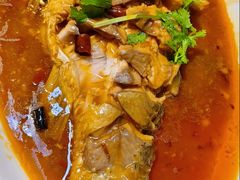 私家焖鲤鱼-华竹饭店(中央大街店)