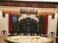 -梅龙镇酒家(南京西路总店)