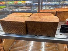 -罗森尼娜(德思勤店)