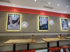 -陇上秦轩西安biangbiang面(朝龙汇店)